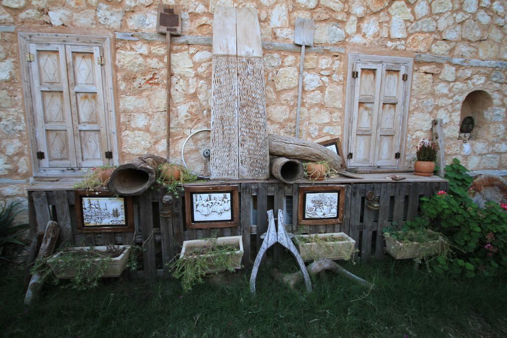 Hostal Beymelek Tas Evler Demre Exterior foto